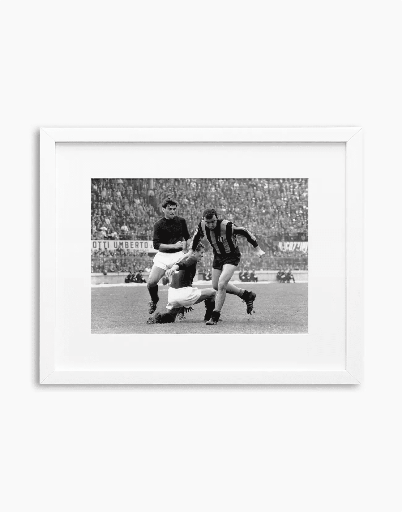 Contrasto Bulgarelli Corso, Bologna-Inter 1964 - Farabola WhiteWall App Product