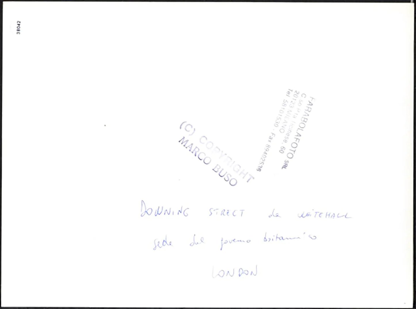 Downing Street a Londra anni 90 Ft 38042 - Stampa 24x18 cm - Farabola Stampa ai sali d'argento