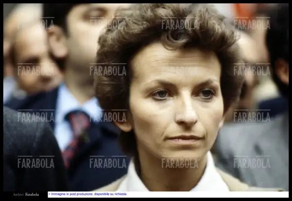 Emma Bonino ai funerali di Ugo La Malfa, Roma, 1979 - Farabola Immagine digitale