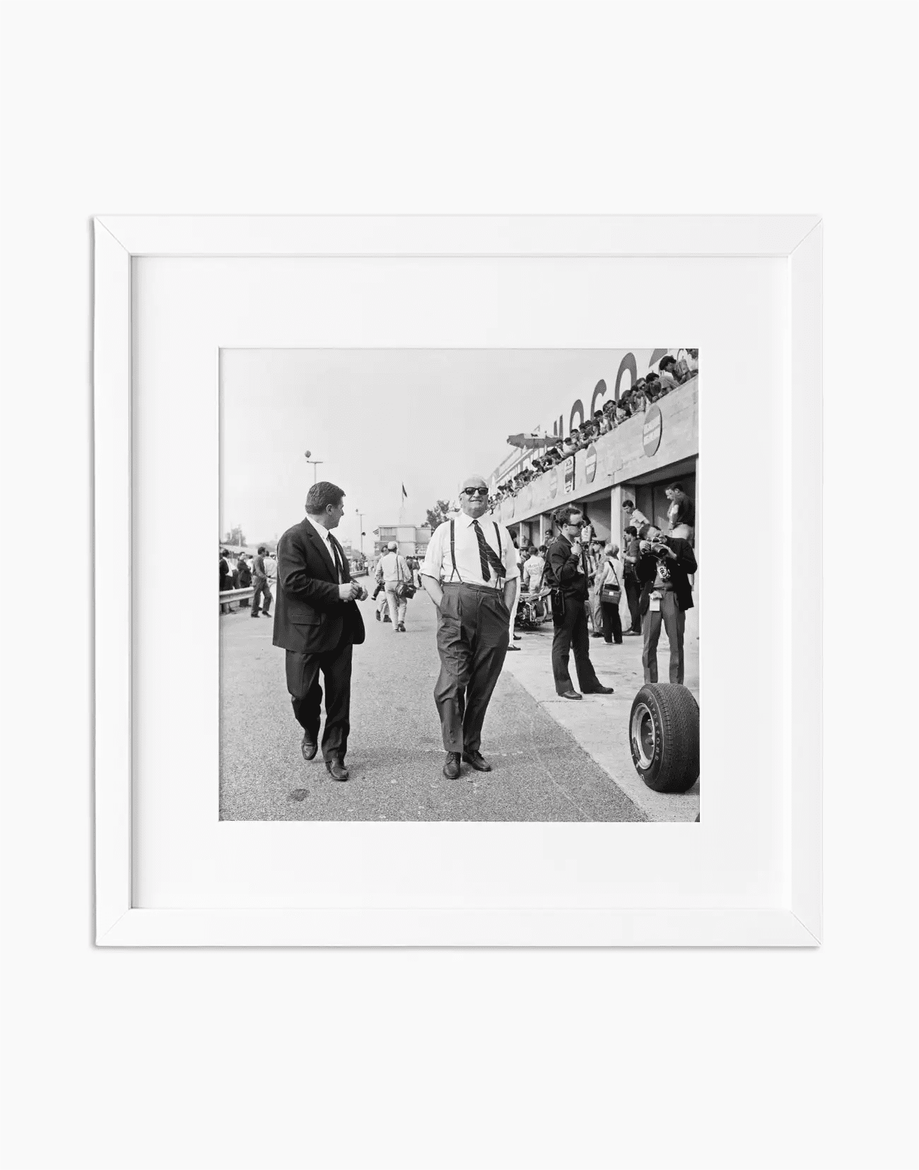 Enzo Ferrari, Gran Premio d'Italia 1966 - Farabola WhiteWall App Product