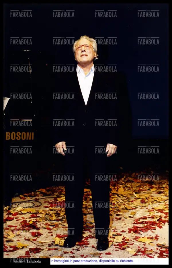 Enzo Jannacci al Teatro Parenti, Milano, 2001 - Farabola Immagine digitale