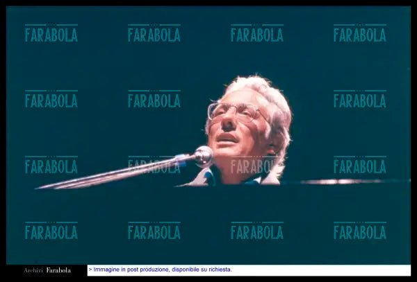 Enzo Jannacci in concerto, 1992 - Farabola Immagine digitale