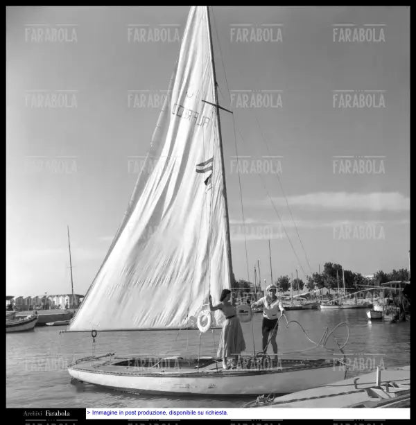 Estate a Rimini, 1954 - Farabola Immagine digitale