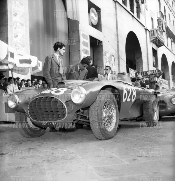 Ferrari 212 Export, Mille Miglia, 1952 - Farabola Immagine digitale