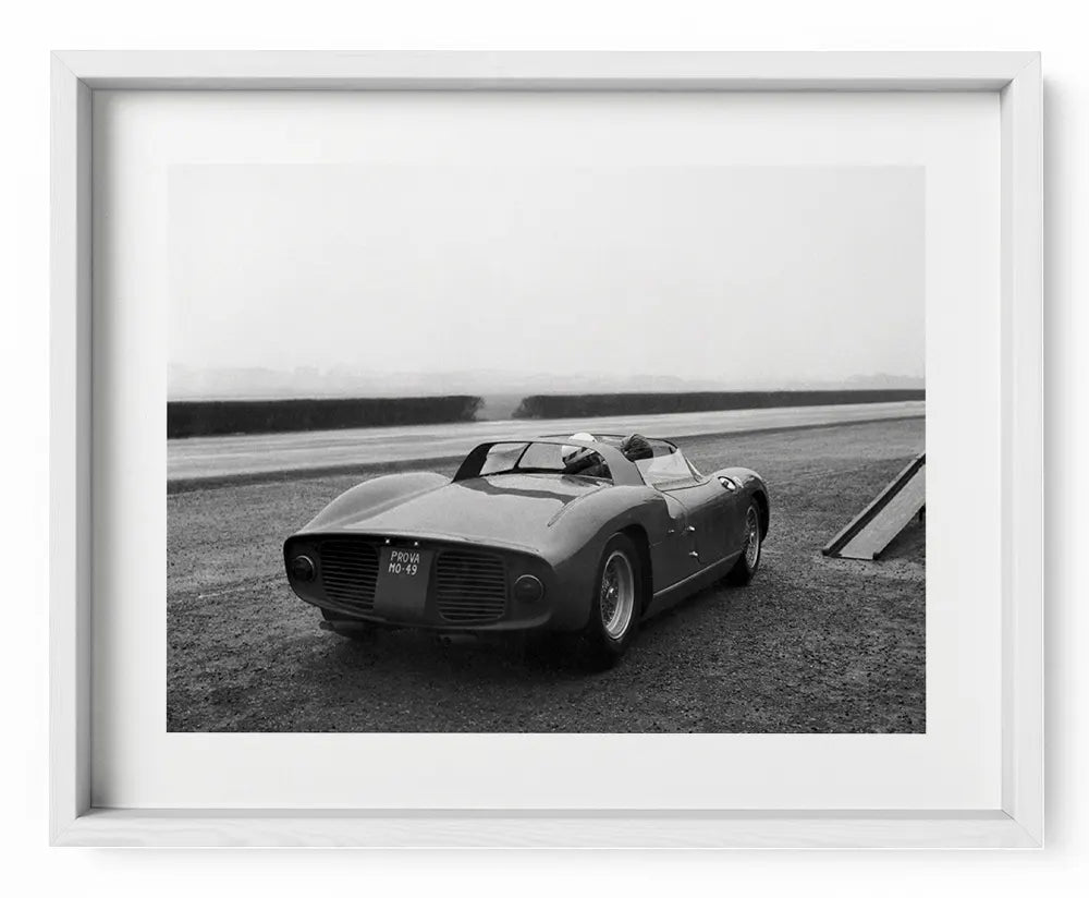 Ferrari, prove per la 24 Ore Le Mans 1964 - Farabola Fotografia