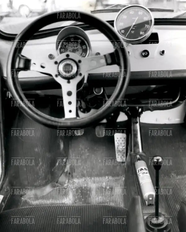 Fiat 500 elaborata da Romeo Ferraris, 1969 - Farabola Immagine digitale