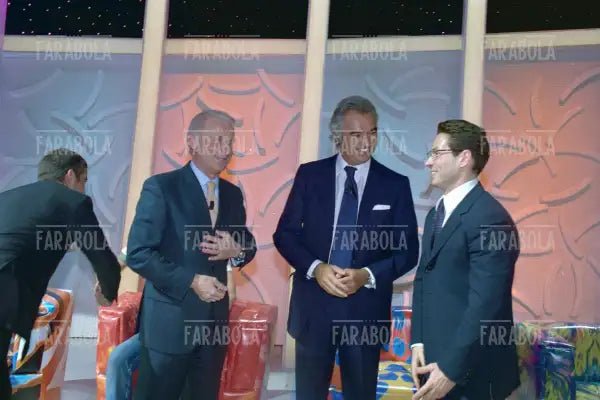 Flavio Briatore, Piersilvio Berlusconi e Giovanni Trapattoni, Scherzi a parte, 2002 - Farabola Immagine digitale