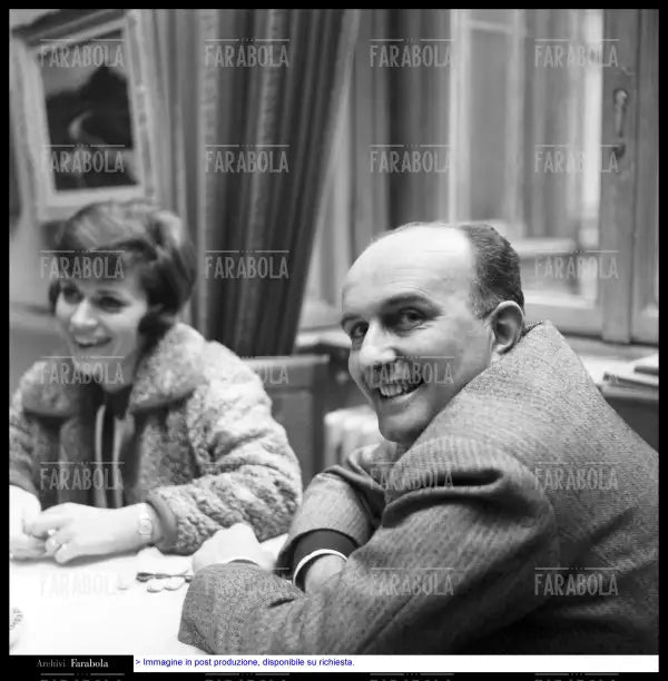 Franca Valeri e Giovanni Testori, Milano, 1960 - Farabola Immagine digitale