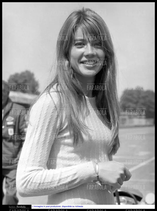 Françoise Hardy sul set del film Grand Prix, Monza, 1966 - Farabola Immagine digitale