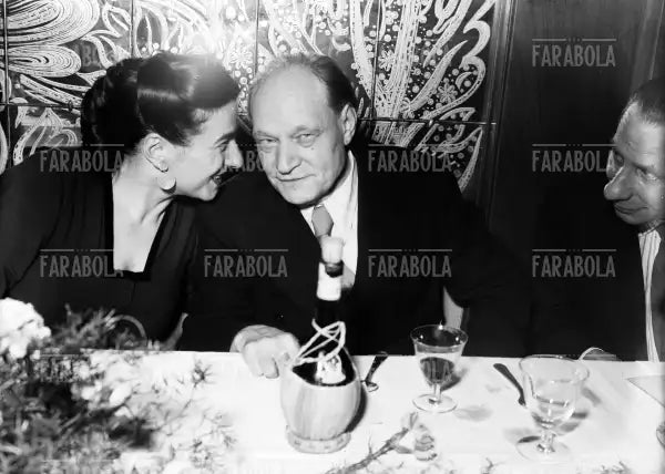 Germana Marucelli e Giuseppe Ungaretti, Premio San Babila, 1948 - Farabola Immagine digitale