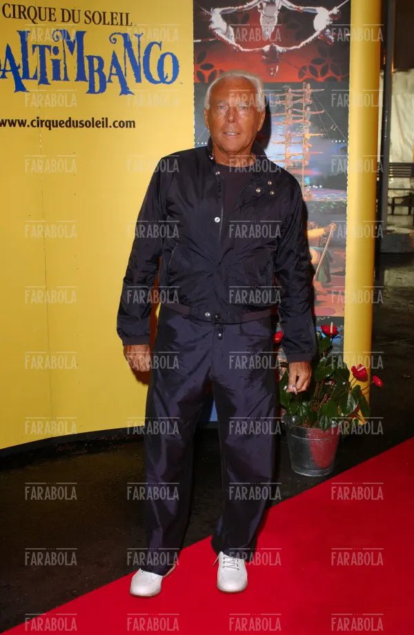 Giorgio Armani alla prima del Cirque du Soleil, Milano, 2004 - Farabola Immagine digitale