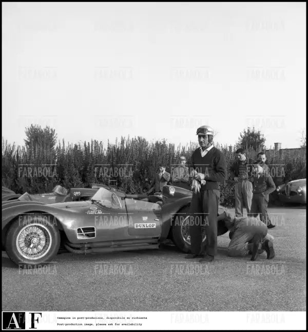 Giorgio Scarlatti al corso di perfezionamento per piloto di Taruffi, Modena, 1959 - Farabola Immagine digitale