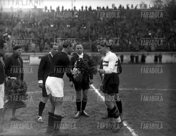Italia vs Ungheria, 1934 - Farabola Immagine digitale