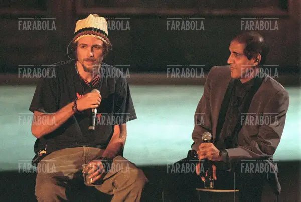 Jovanotti e Adriano Celentano, Francamente me ne infischio, 1999 - Farabola Immagine digitale