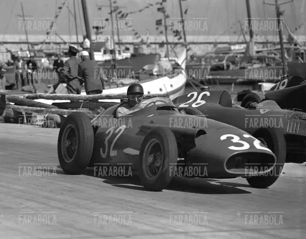 Juan Manuel Fangio su Maserati, Gp di Monaco, 1957 - Farabola Immagine digitale