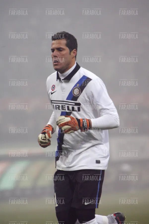 Julio Cesar, Milan vs Inter, 2012 - Farabola Immagine digitale