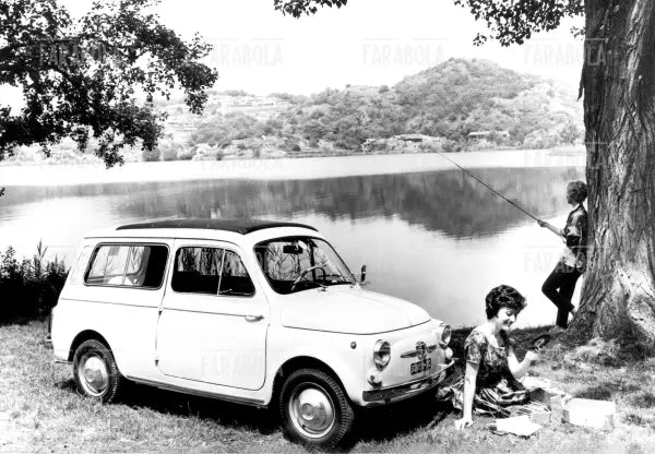 La Fiat 500 Giardiniera, 1960 - Farabola Immagine digitale