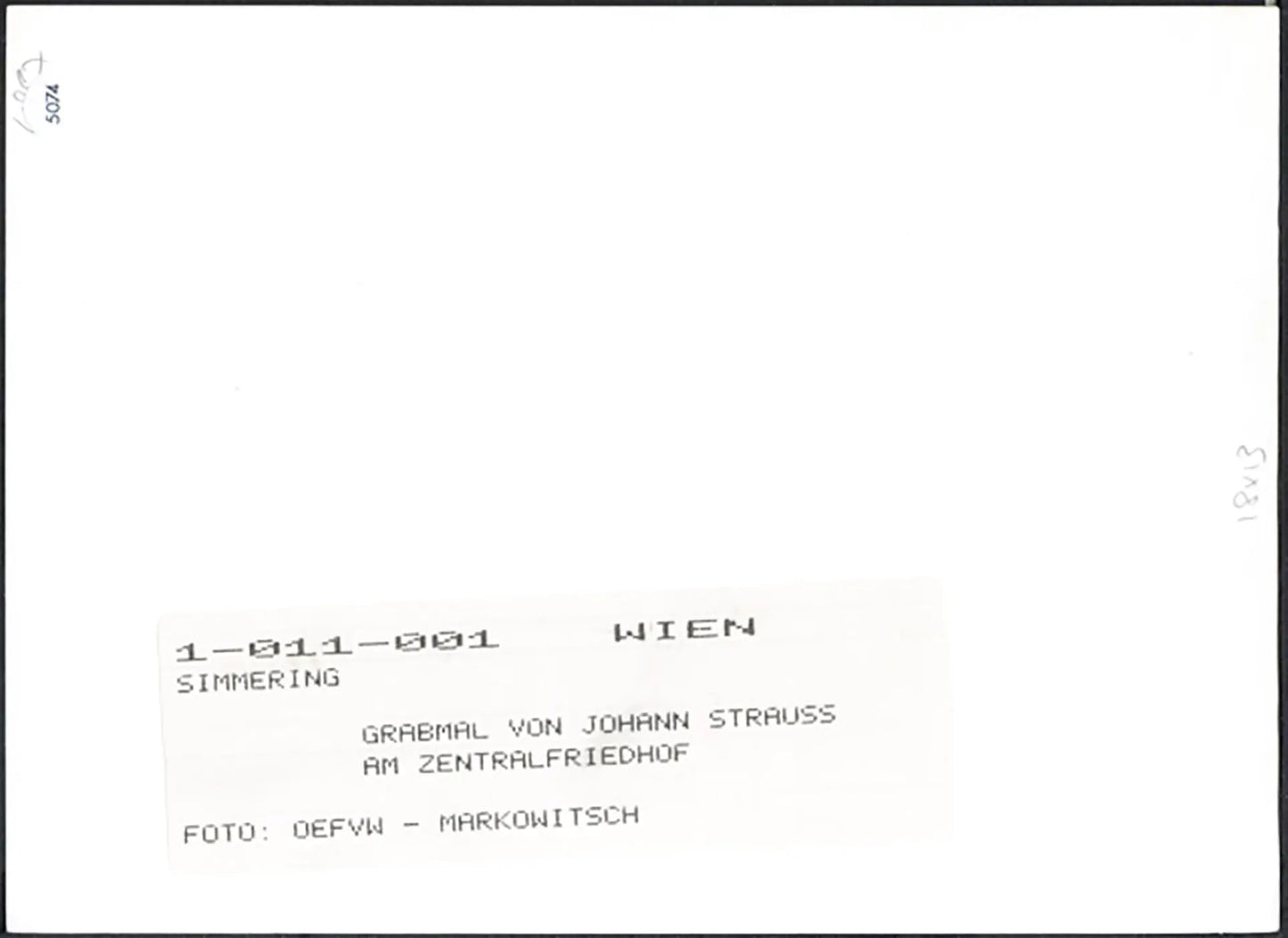 La tomba di Strauss a Vienna anni 60 Ft 5074 - Stampa 13x18 cm - Farabola Stampa ai sali d'argento