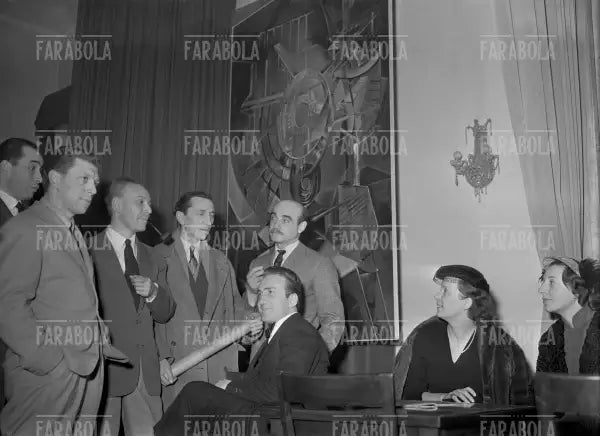 Lucio Fontana e Roberto Crippa, Mostra di Arte Spaziale, 1952 - Farabola Immagine digitale