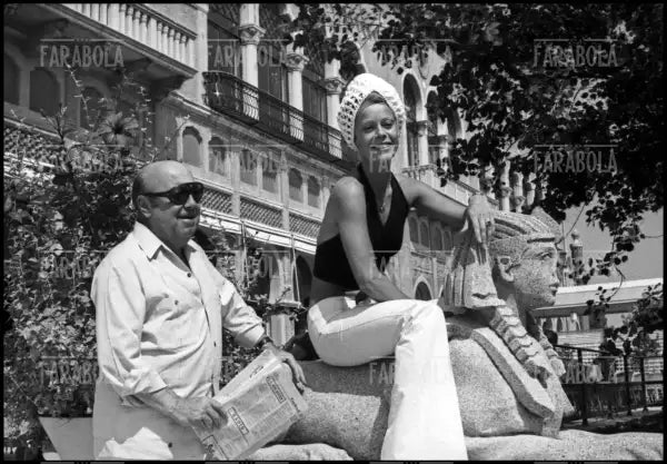 Marcel Carné e Carole Fouanon, Festival di Venezia, 1971 - Farabola Immagine digitale