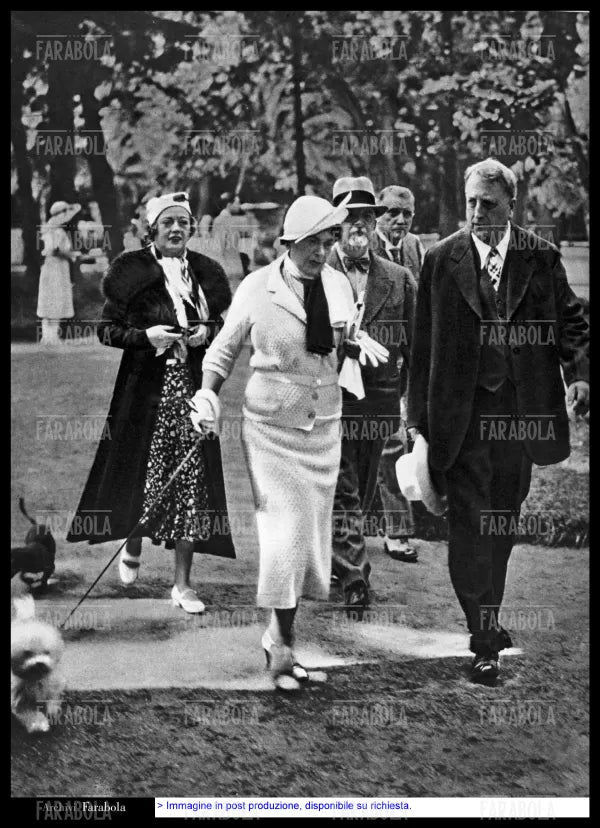 Mario Davies, Nerina Volpi, Giuseppe Volti e William Randolph Hearst, Festival di Venezia, 1934 - Farabola Immagine digitale