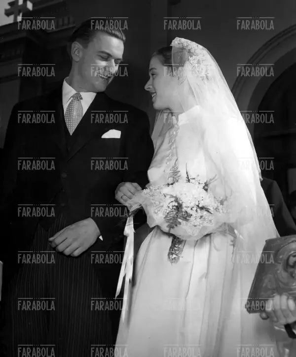 Matrimonio tra il principe Nicola Romanoff e Sveva Costanza della Gherardesca, 1952 - Farabola Immagine digitale
