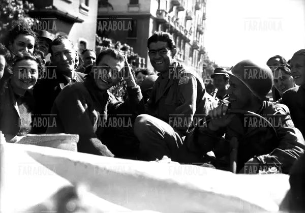 Militari americani a Milano, 1945 - Farabola Immagine digitale