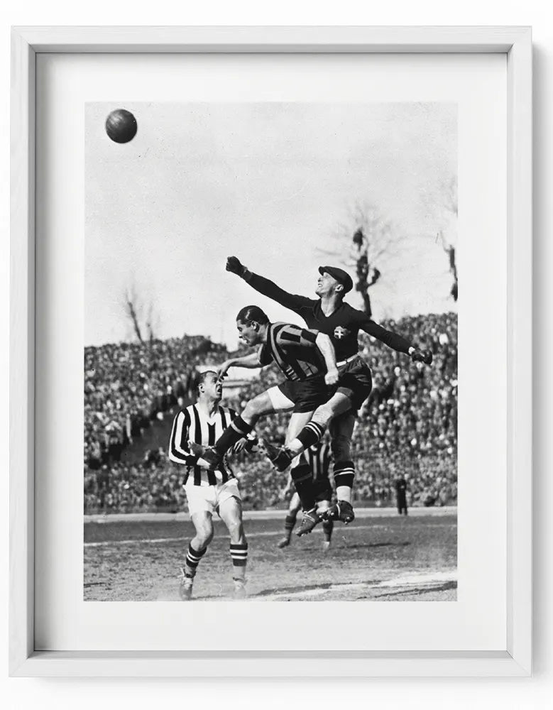 Parata di Combi, Juventus-Inter 1934 - Farabola Fotografia