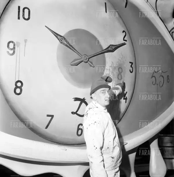 Performance di Salvador Dalì, Festival di Venezia, 1961 - Farabola Immagine digitale