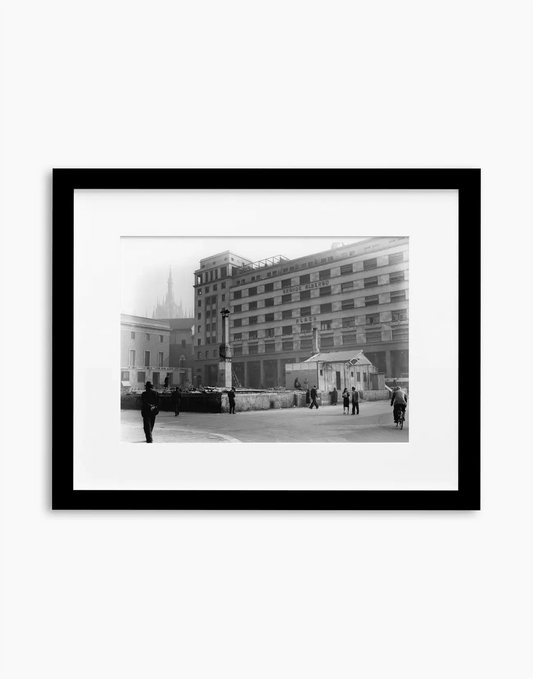 Piazza Diaz, Milano 1949 - Farabola WhiteWall App Product