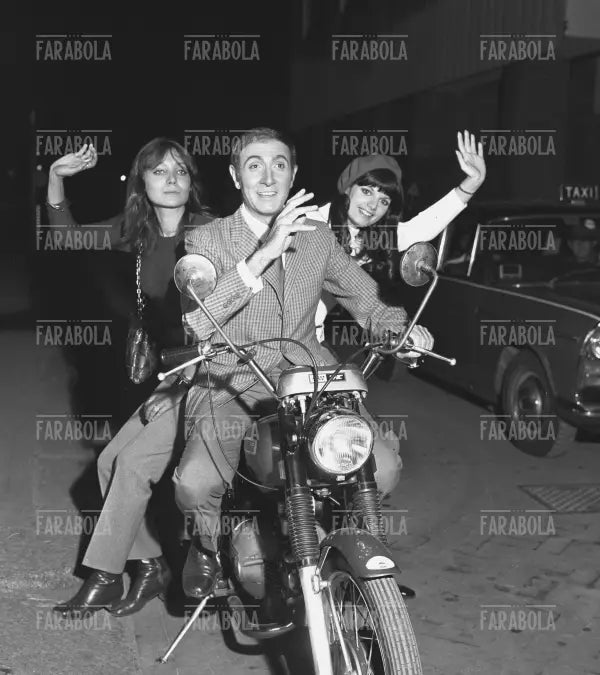 Renata Lunati, Pippo Baudo e Daniela Ghibli, Settevoci, 1968 - Farabola Immagine digitale