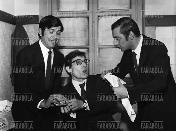 Ric, Enzo Jannacci e Gian, Teatro Smeraldo, Milano, 1968 - Farabola Immagine digitale