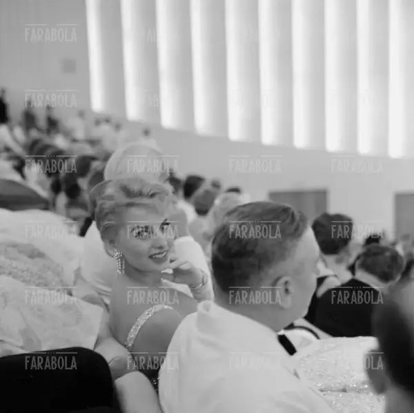 Sophia Loren, Festival di Venezia, 1955 - Farabola Immagine digitale