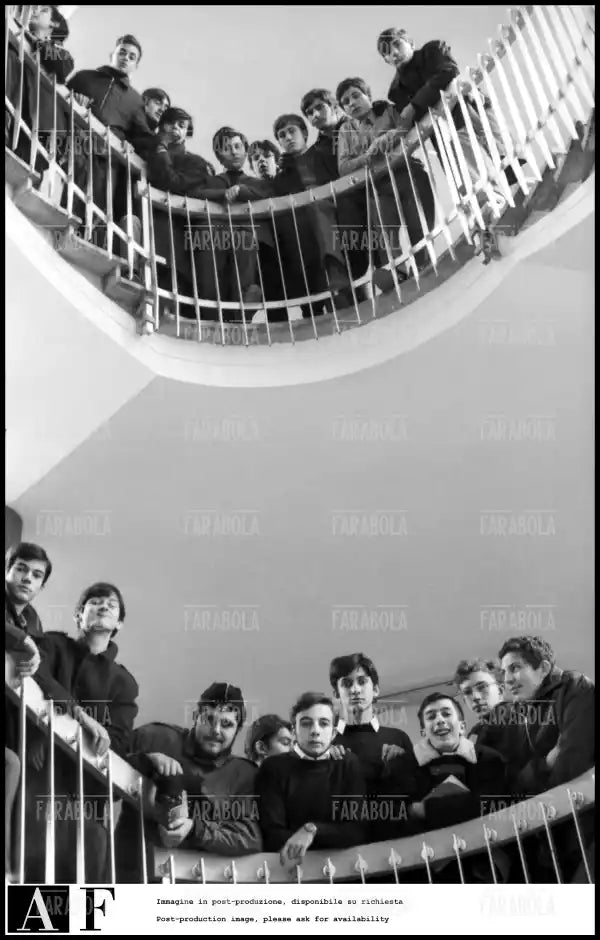 Studenti occupano l'Istituto Ettore Conti, Milano, 1968 - Farabola Immagine digitale