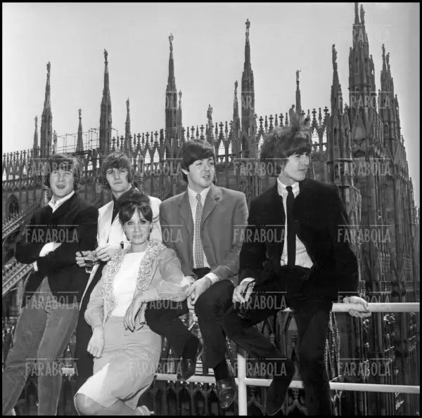 The Beatles al Duomo, Concerto dei Beatles, Milano, 1965 - Farabola Immagine digitale