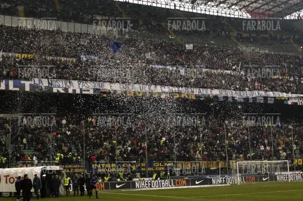 Tifosi dell'Inter, Inter vs Sampdoria, 2005 - Farabola Immagine digitale