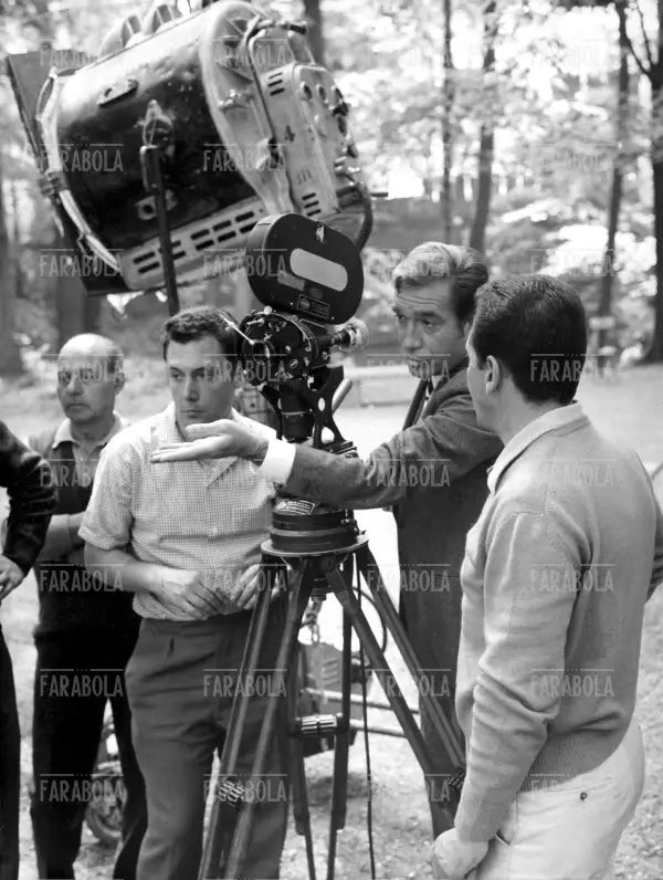 Ugo Tognazzi sul set del film Sissignore, 1968 - Farabola Immagine digitale