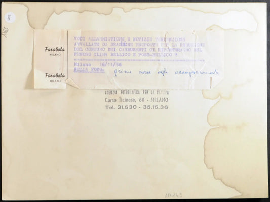 Milano Benzina esaurita 1956 Ft 1205 - Stampa 24x18 cm - Farabola Stampa ai sali d'argento