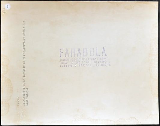 Cantiere in via Chiaravalle Milano anni 60 Ft 2061 - Stampa 21x27 cm - Farabola Stampa ai sali d'argento