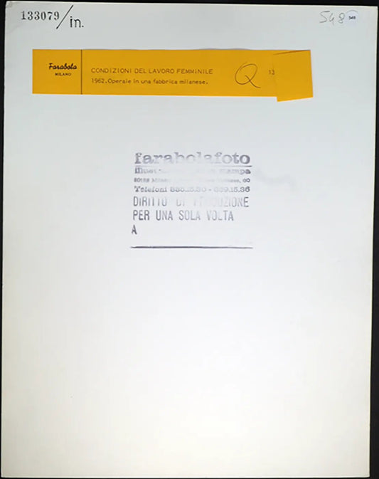 Operaie in una fabbrica 1962 Ft 548 - Stampa 30x24 cm - Farabola Stampa ai sali d'argento