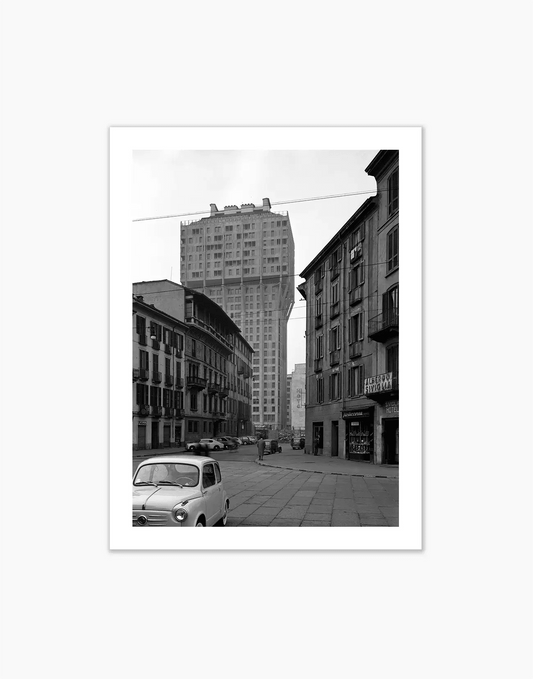 Torre Velasca, Milano 1958 — stampa fine art