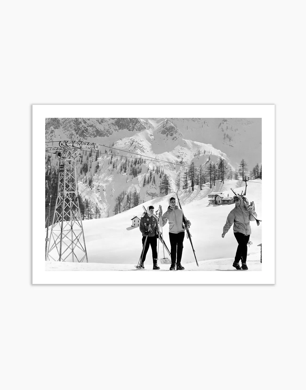 Sciatori a Courmayeur, anni 60