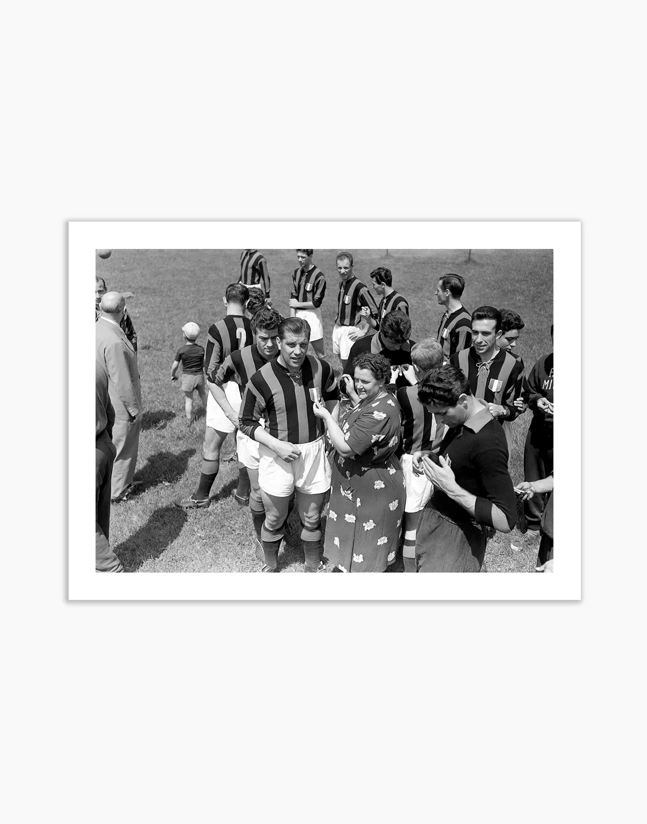 Nordhal si fa cucire lo scudetto, Milan 1955