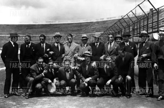 La nazionale italiana di calcio visita lo stadio del PNF, Roma, anni 30