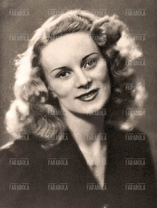 Gianna Maranesi, Concorso 5.000 Lire per un sorriso, poi Miss Italia, 1940