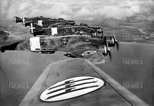 Formazione di bombardieri italiani, II Guerra Mondiale, 1941