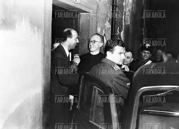 Umberto II di Savoia in Arcivescovado, Milano, 1946