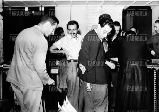 Dino Buzzati, Giacinto Furlan e Benso Fini, redazione del Corriere Lombardo, Milano, 1946