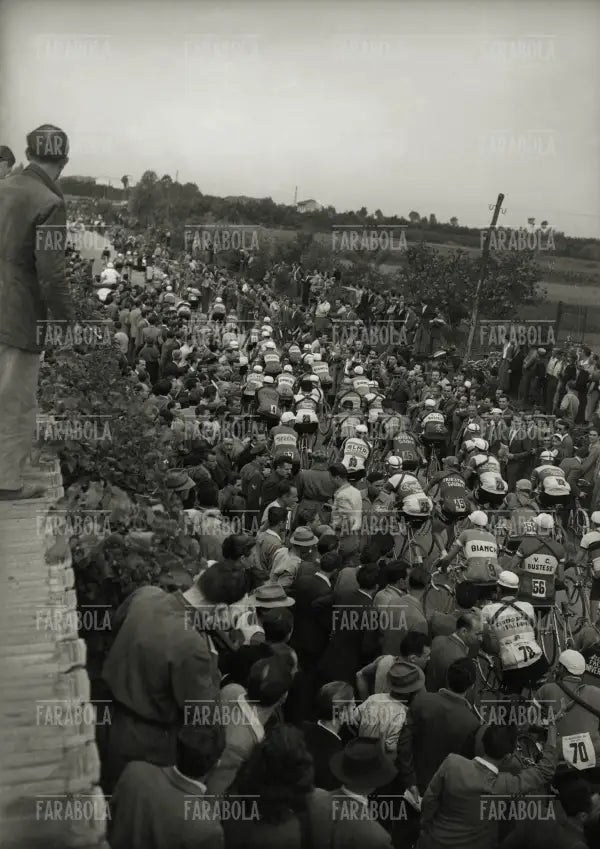 Partenza del Giro d'Italia, Milano, 1947