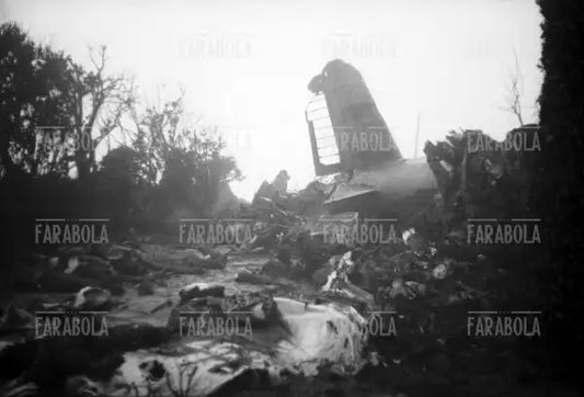 I corpi delle vittime e i rottami dell'aereo a Superga, 1949